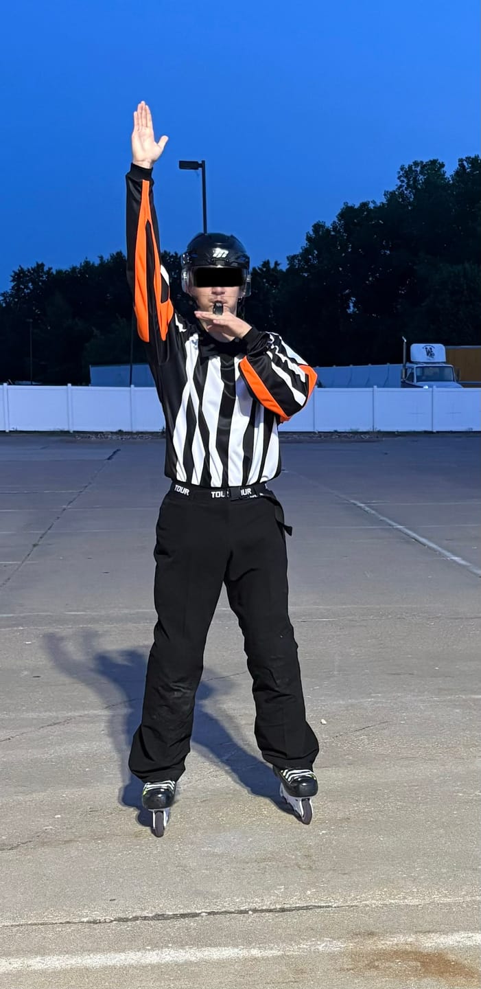 Customer photo review of ZRE HOCKEY REFEREE JERSEY WITH SEWN-IN ARMBANDS