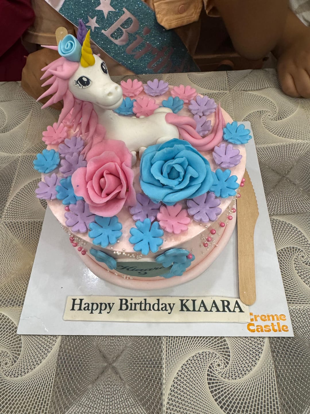 Customer photo review of Unicorn Lush Hair Cake