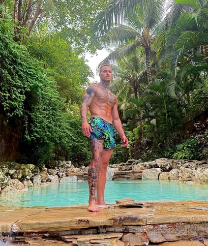 Customer photo review of Jungle Chains