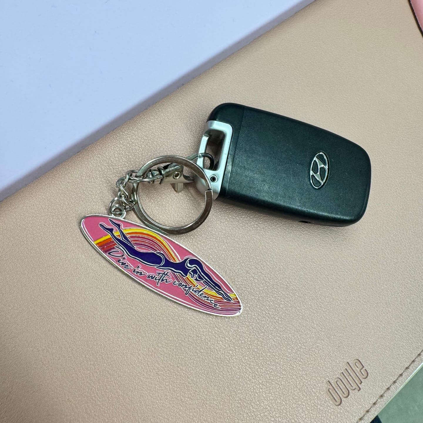 Customer photo review of JAYD Keyring - Sunset Dive