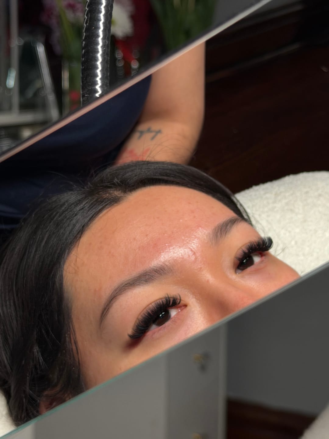 Customer photo review of VEYESINC Cashmere Luxe Lashes