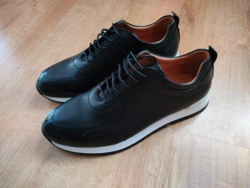Customer photo review of Felix Chu Men’s Genuine Leather Oxford Sneakers