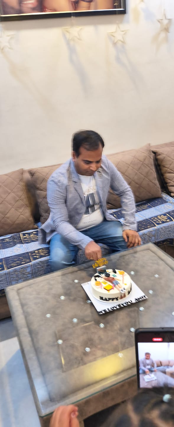 Customer photo review of Lazy Laptop Lover Custom Cake