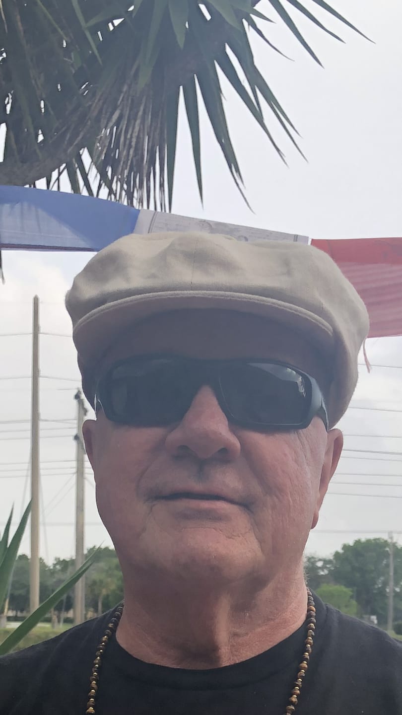 Customer photo review of Connery Cap Linen