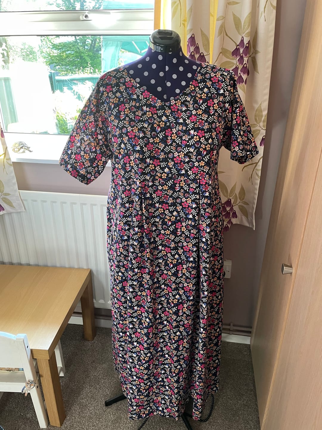 Customer photo review of Delicate Flowers and Leaves Cotton Poplin Fabric