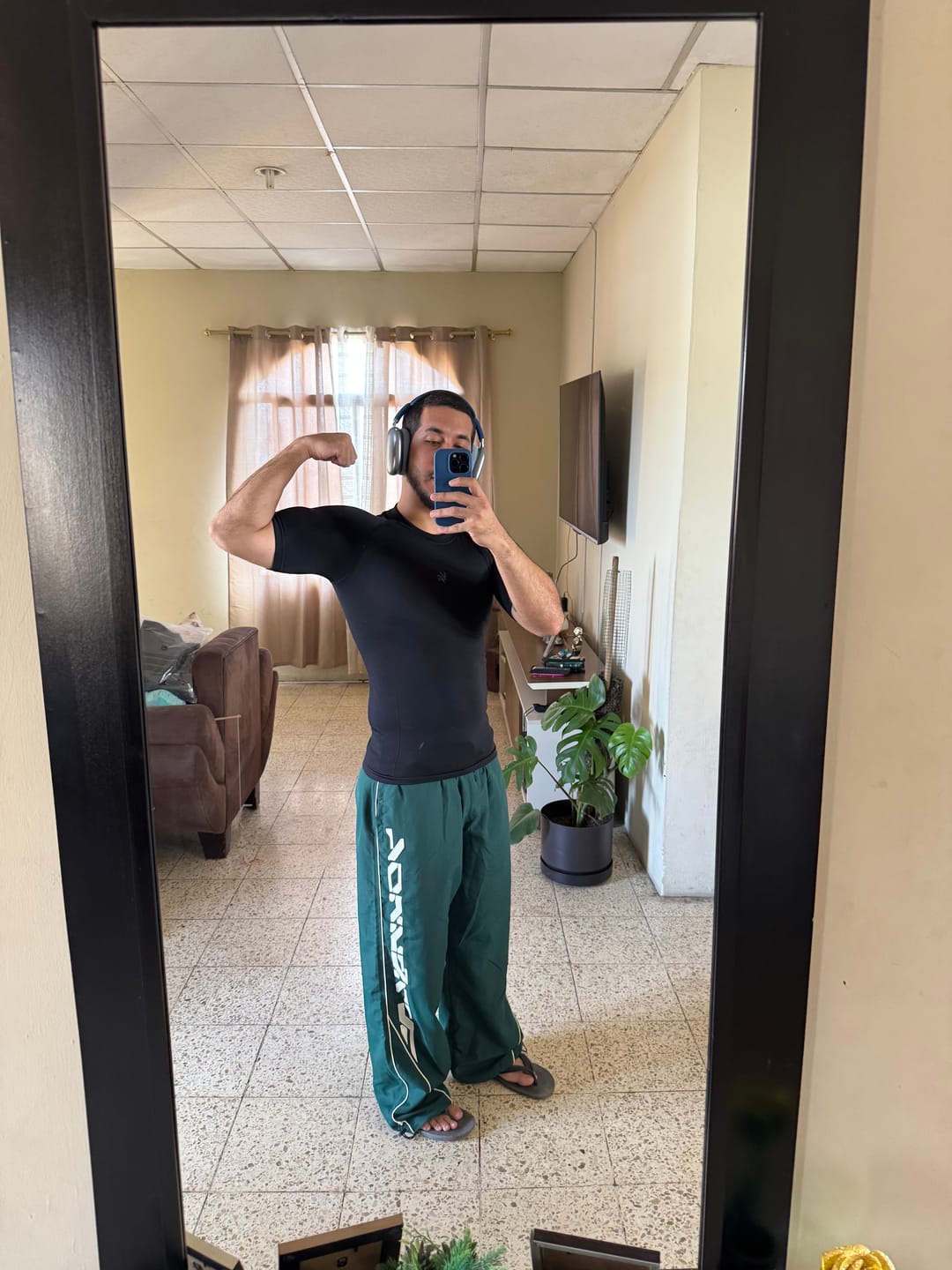 Customer photo review of 2113 - Foundation Track Pants
