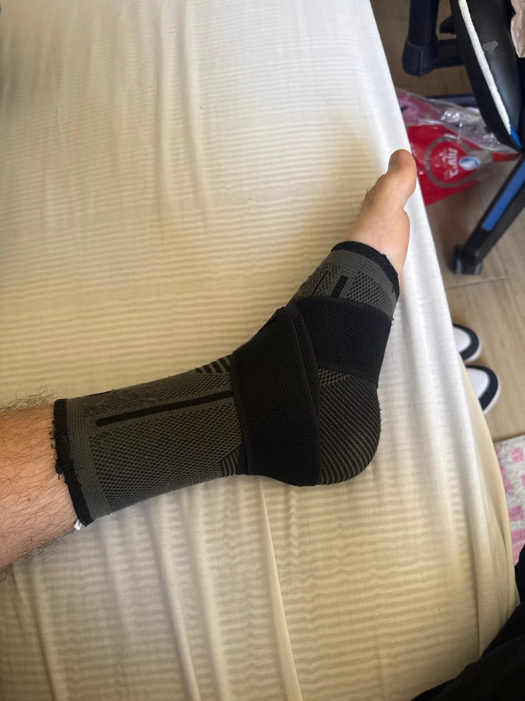 Customer photo review of Tobillera de Soporte y Alivio Diario
