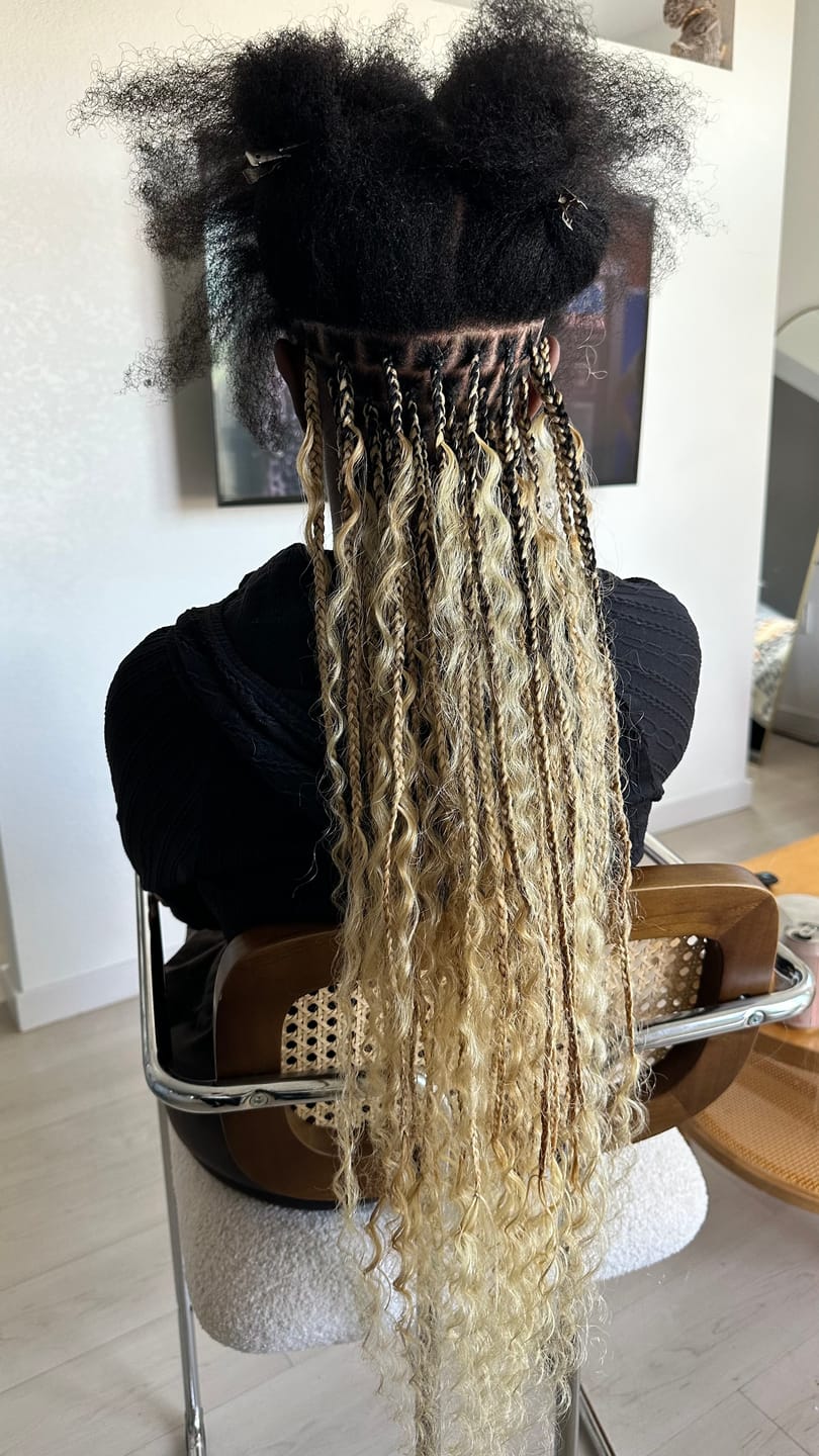 Customer photo review of #27/#613 Piano Color Deep Wave Bulk Hair Extensions for Braiding