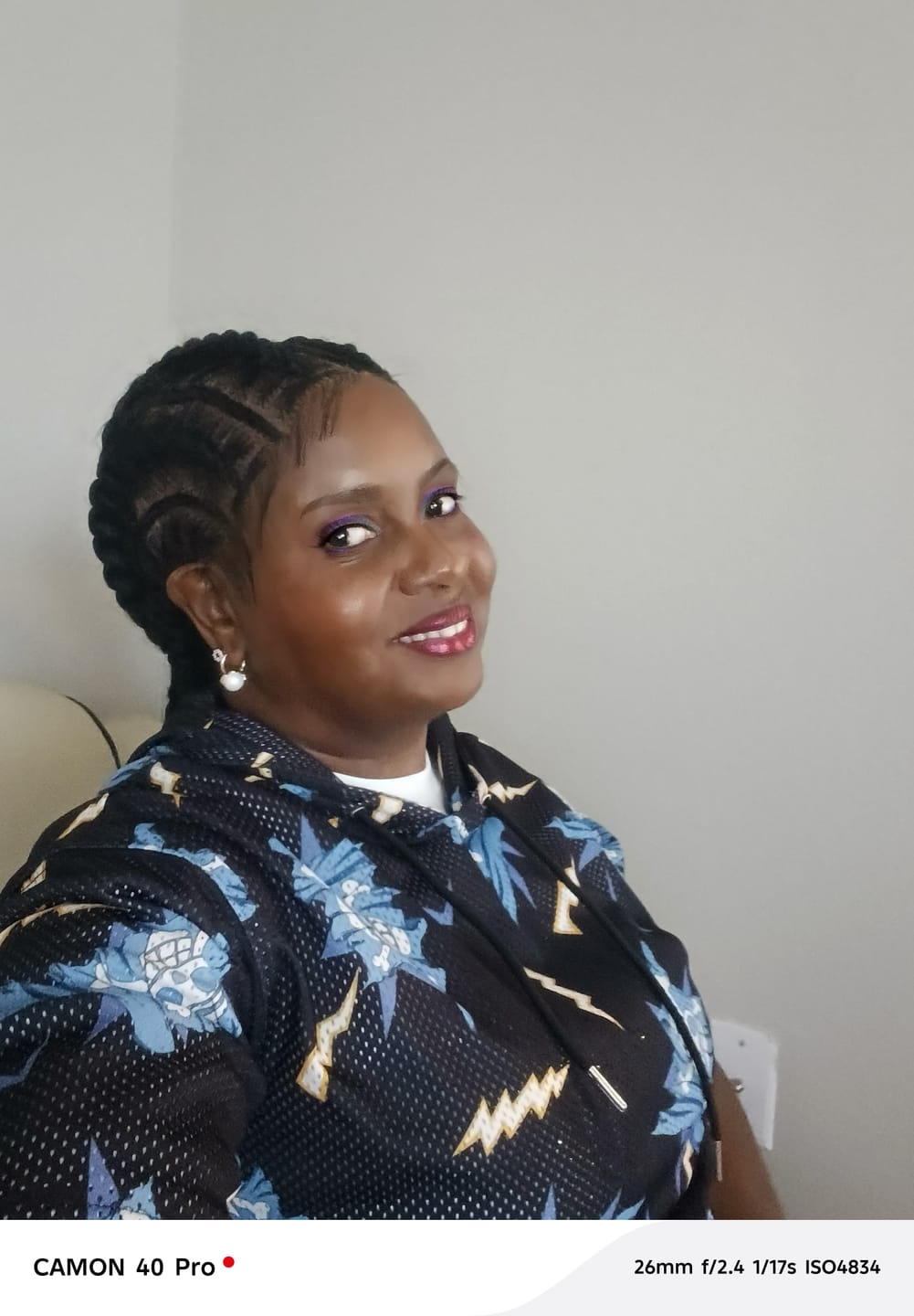 Customer photo review of Carotis Skin Brightening Cream 50g / 1.7 fl oz