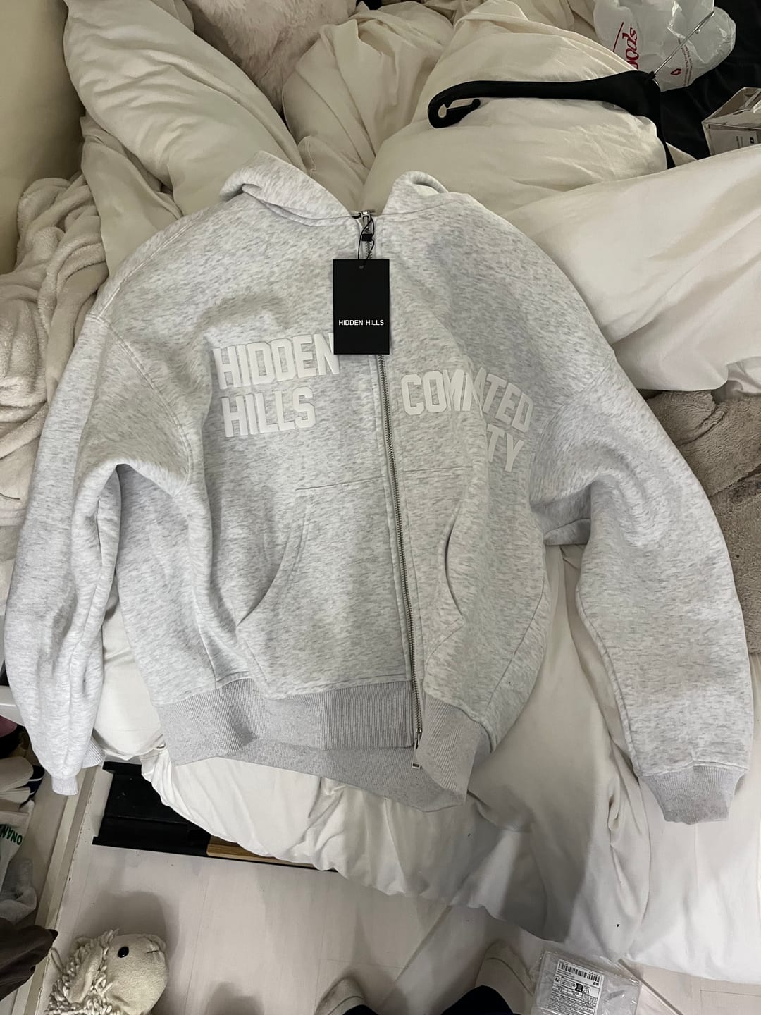 Customer photo review of GATED COMMUNITY ZIP HOODIE LIGHT GREY
