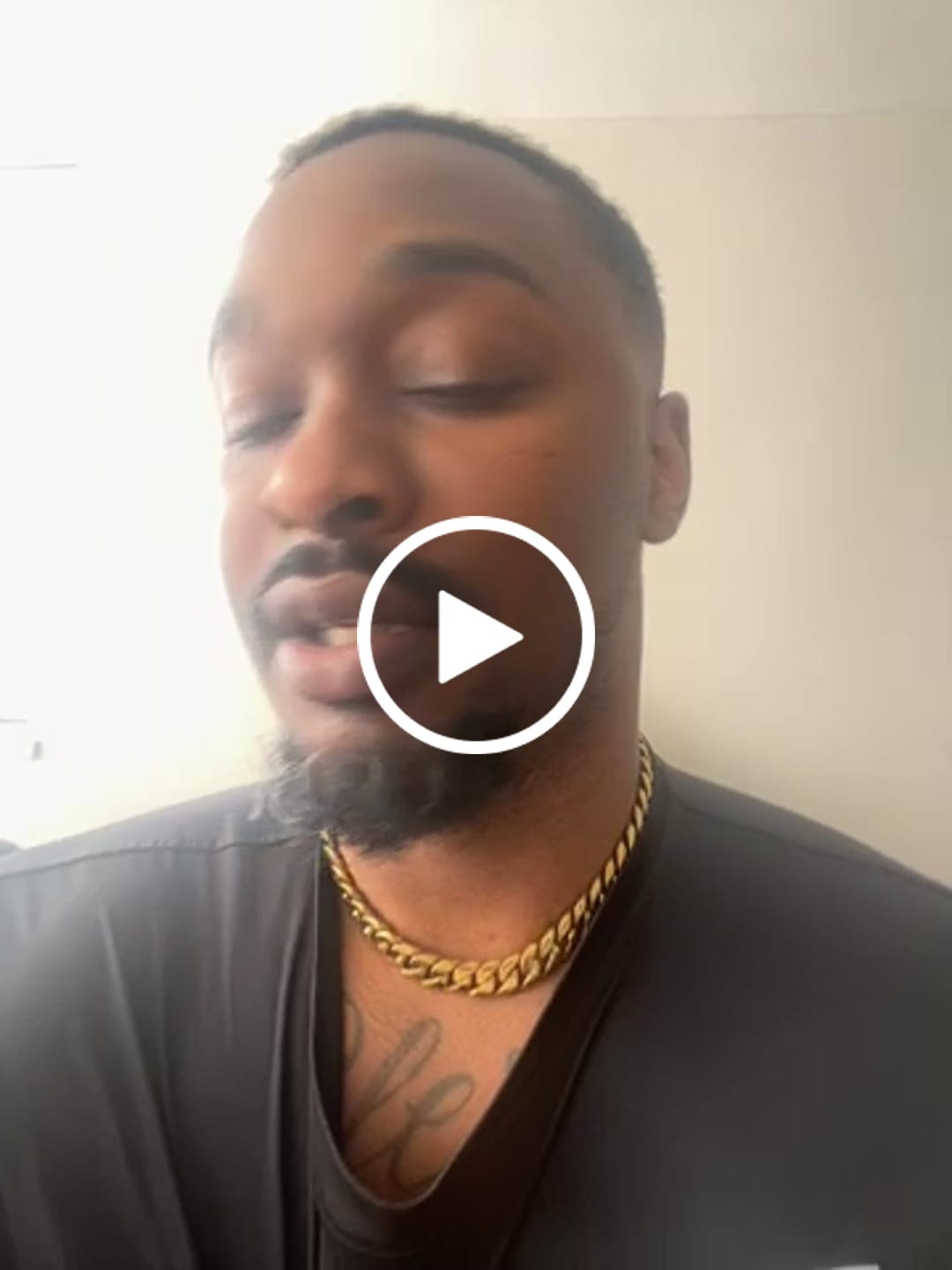 Customer video review of 10-22mm Solid 18k Gold Plated Miami Cuban Link Chain