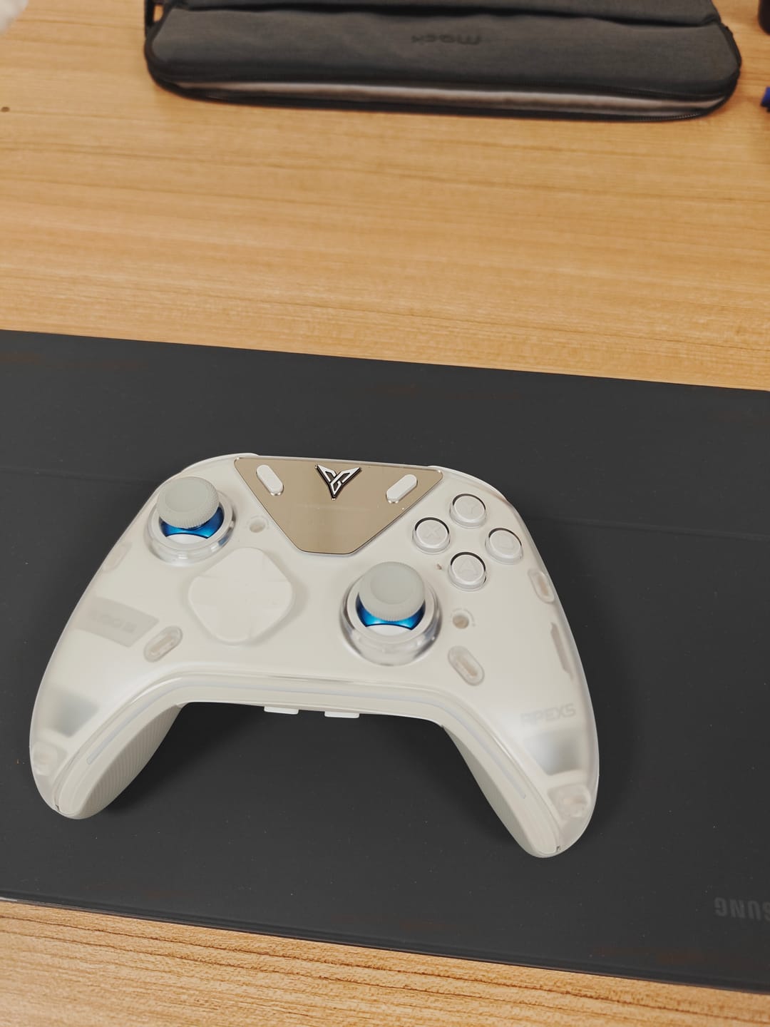 Customer photo review of FLYDIGI Apex 5 Oyun Kolu