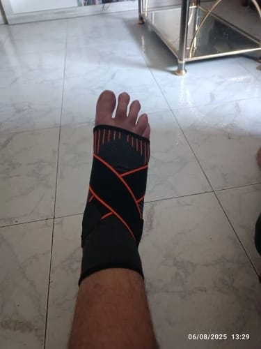 Customer photo review of Tobillera de Soporte y Alivio Diario