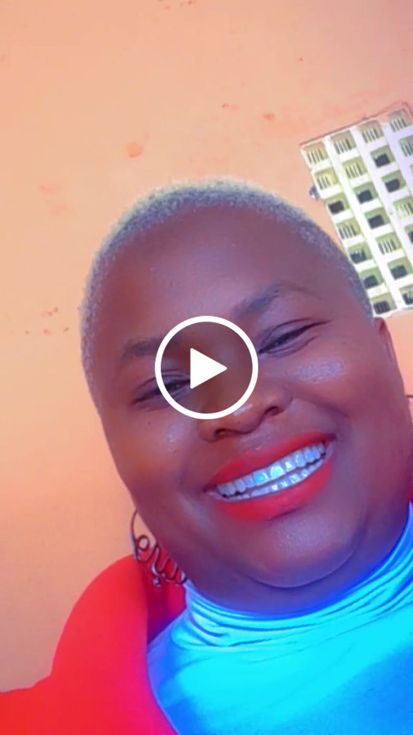 Customer video review of Silver Era Logo Hoops
