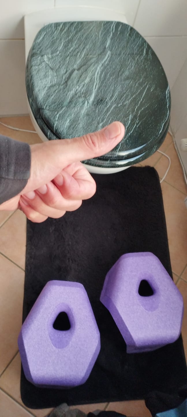 Customer photo review of stuul® Toilet Stool | The Poop Stool with Style