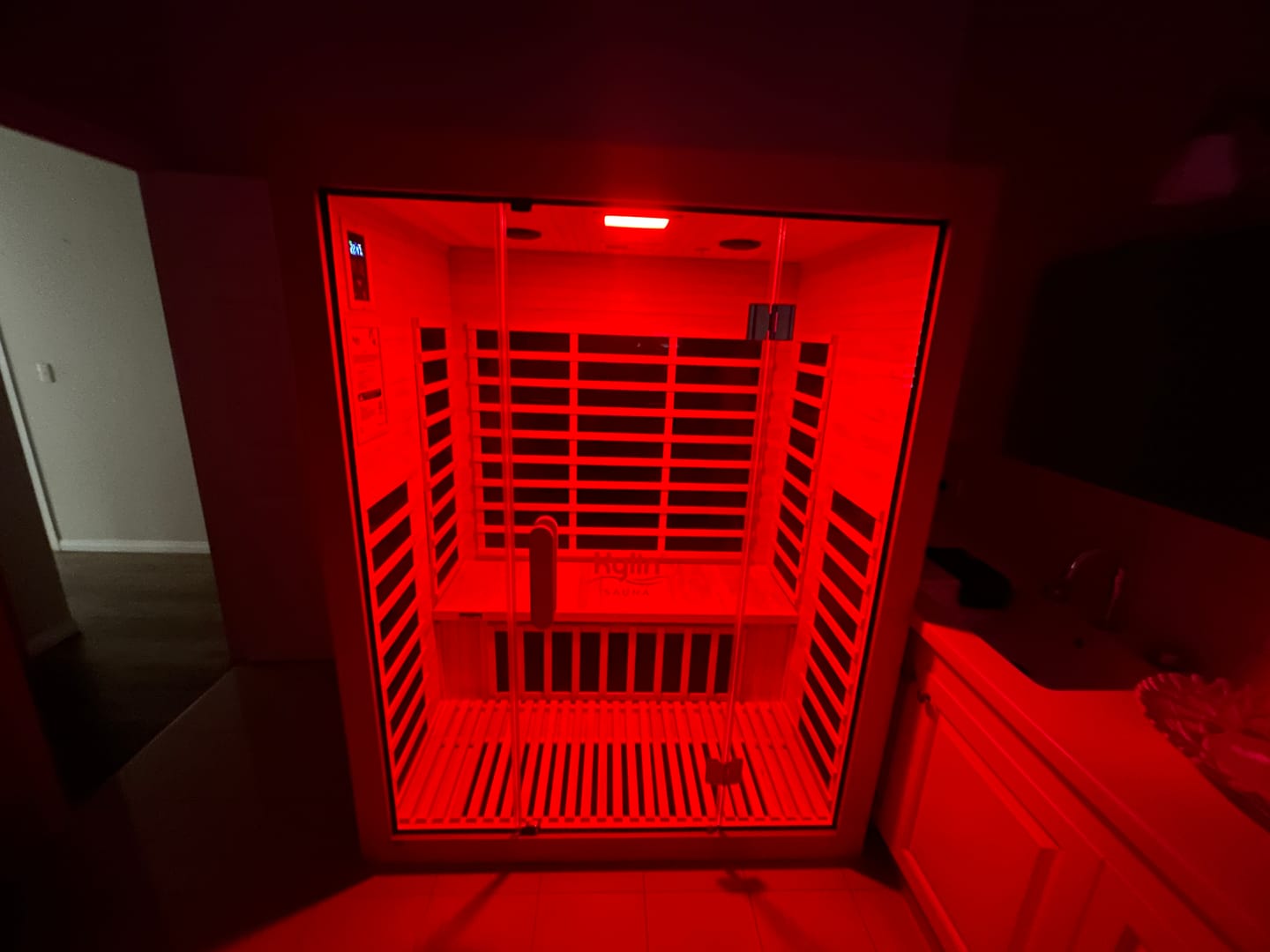 Customer photo review of Kylin Low EMF Carbon Infrared Sauna Room 3 Person H6303 (Floor Heater included)