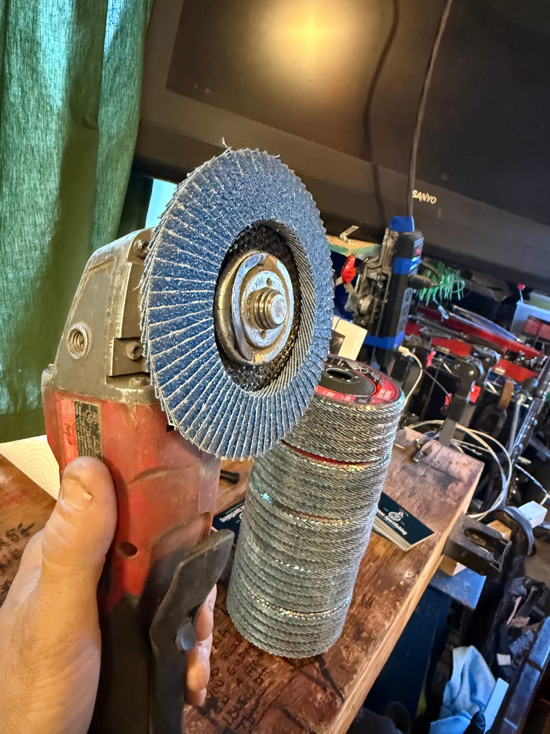 Customer photo review of 4-1/2 In. T29 Flap Sanding Discs For Stainless Steel, Sheet Metal,40/60/80/120 Grits