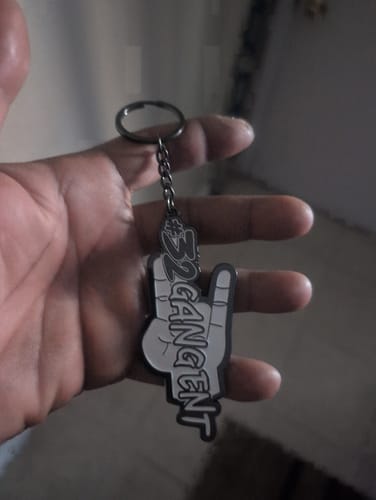 Customer photo review of SHOCKER METAL KEYCHAIN
