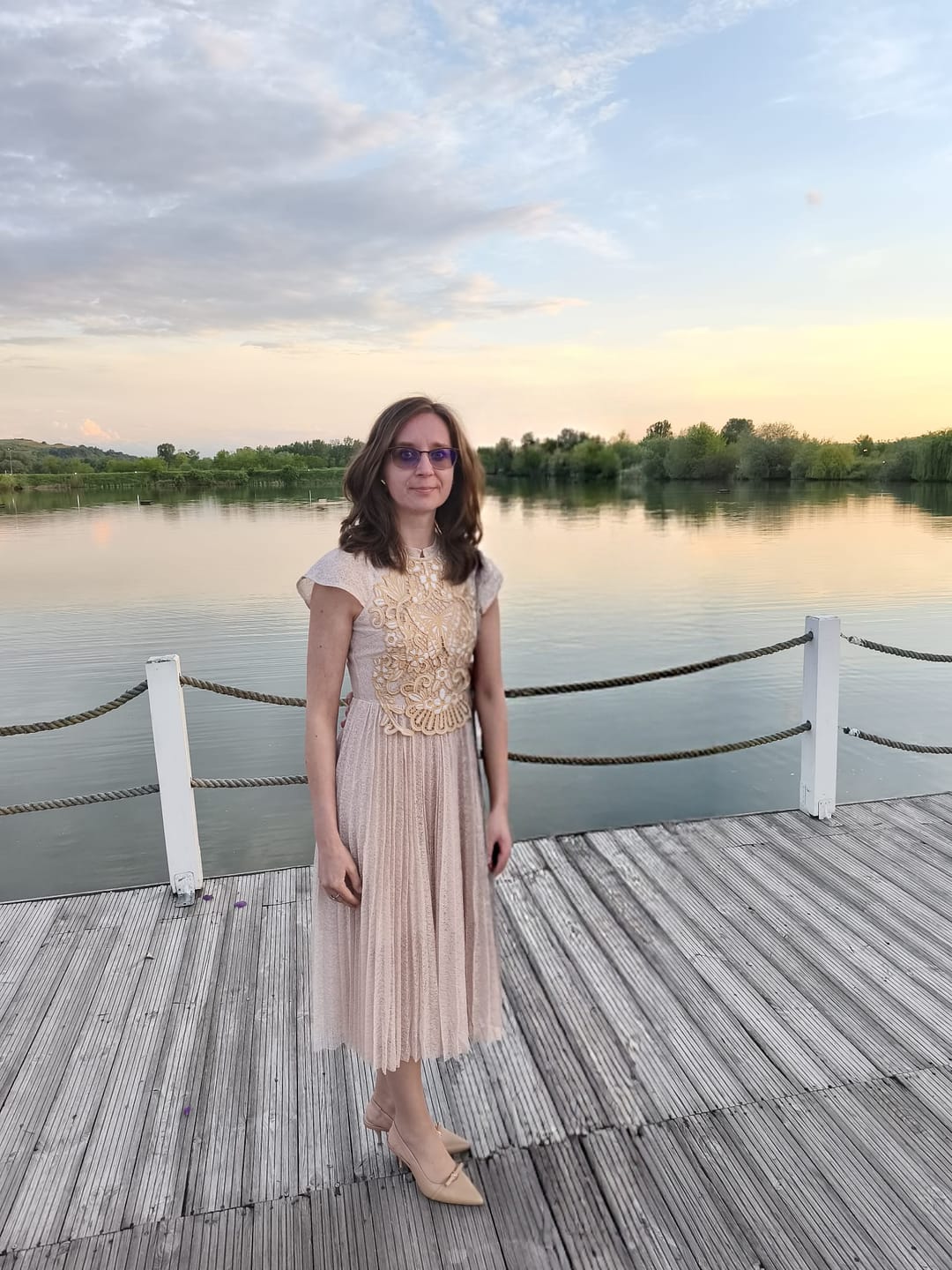 Customer photo review of Rochie Russina plisata cu broderie florala