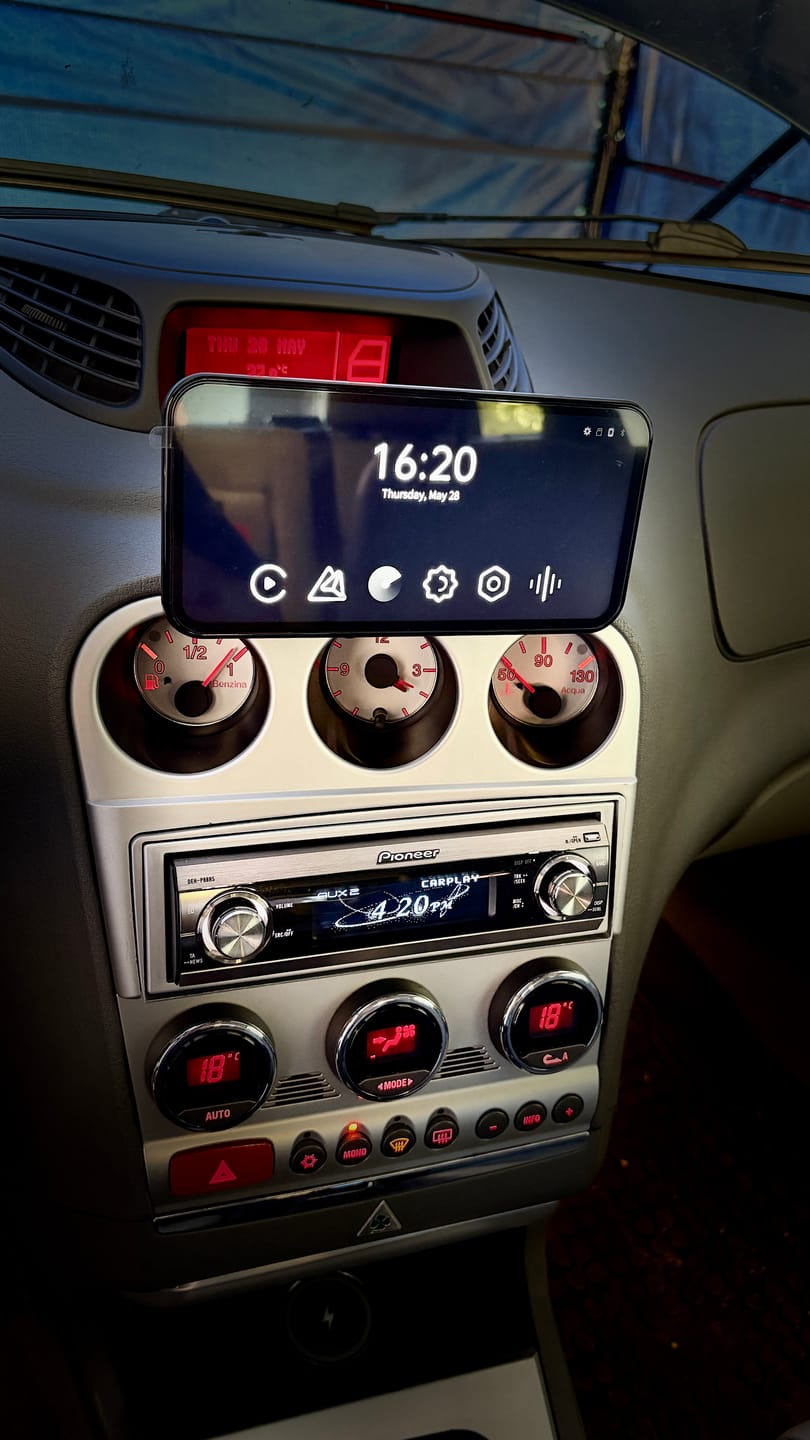 Customer photo review of CarpodGo Mini