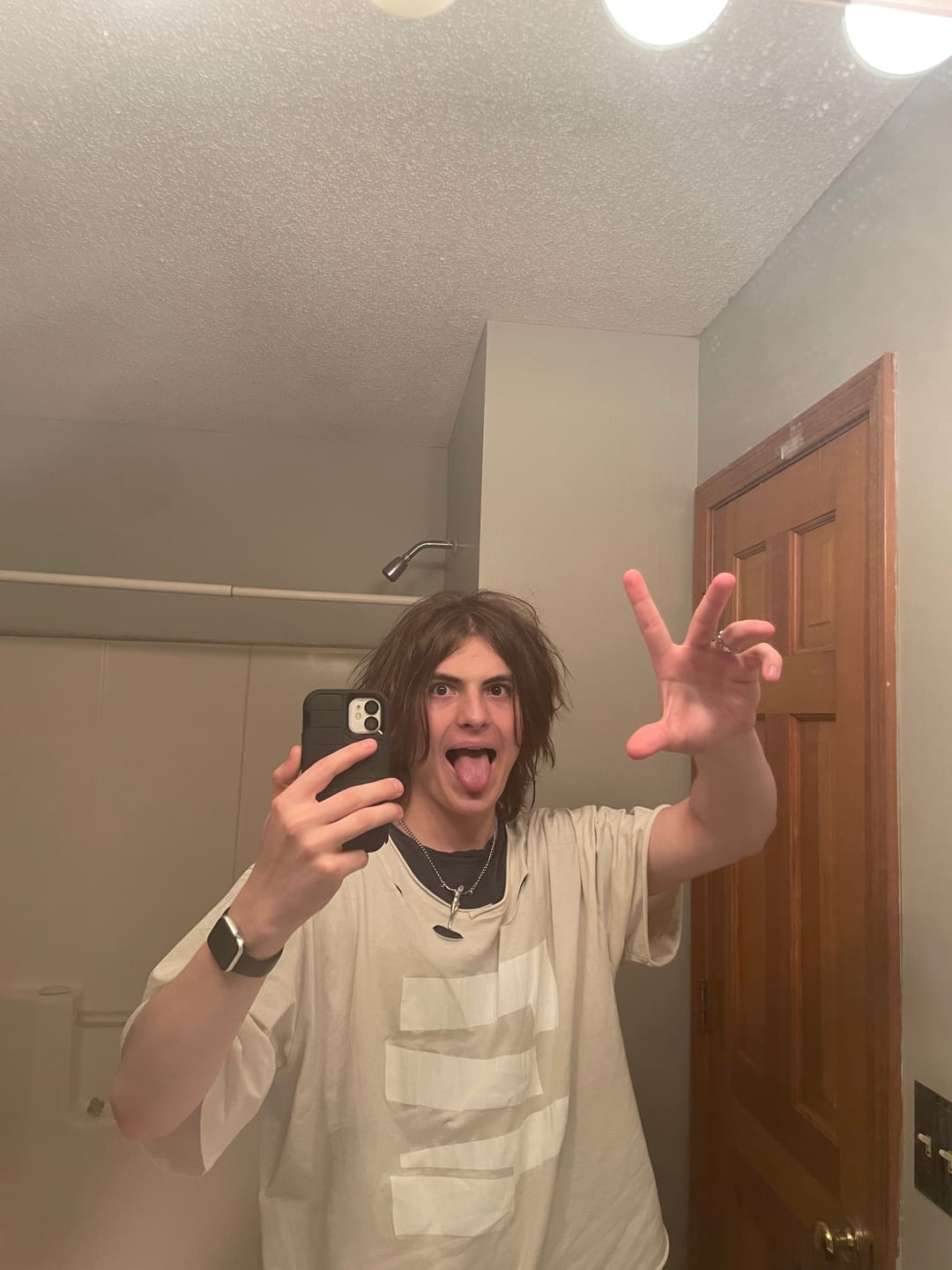 Customer photo review of JESUS CHAIN