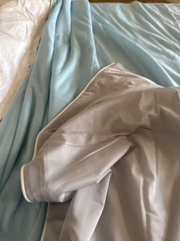 Customer photo review of Ice Silk Cooling Summer Blanket – Twin & Queen Sizes