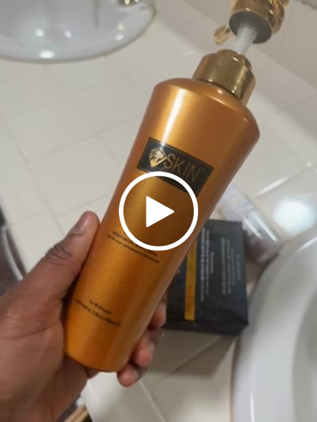 Customer video review of Anti-Aging Moisturizing Body Lotion