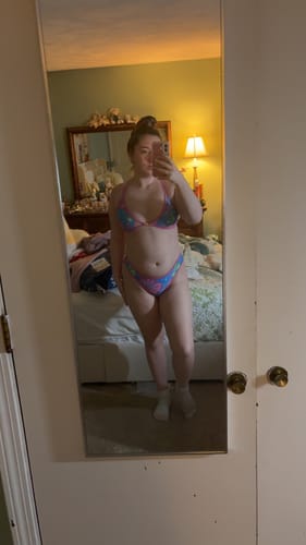 Customer photo review of LILY Tiki Taffy "1993" Minimal Triangle Top