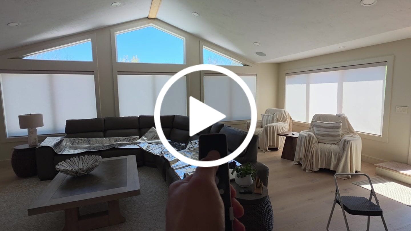 Customer video review of SmartWings Motorized Light Filtering Roller Shades 70% Blackout Essential