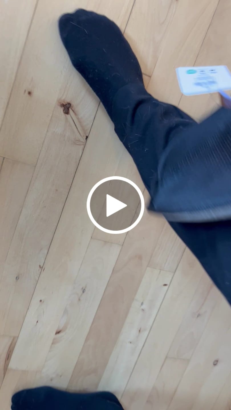 Customer video review of Furpect - Effektiv Hårfjerningshandske