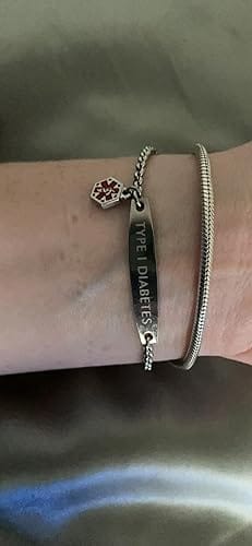 Customer photo review of Diabetes-Bewusstseins-Armband