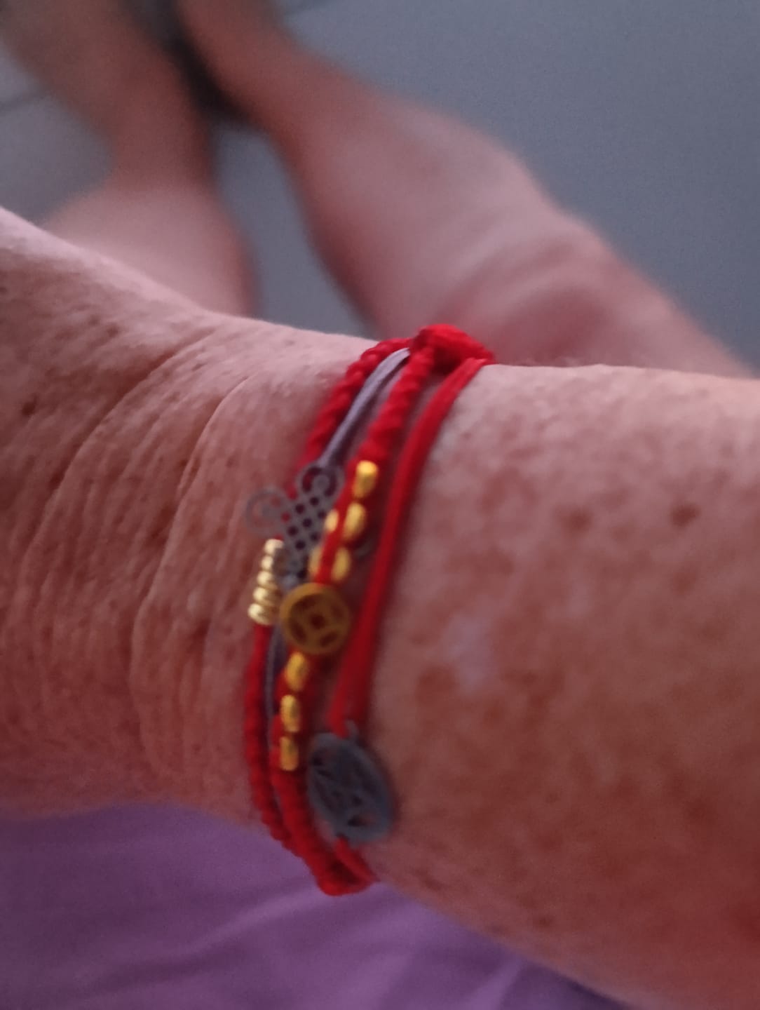 Customer photo review of Tibetisches Kraftarmband