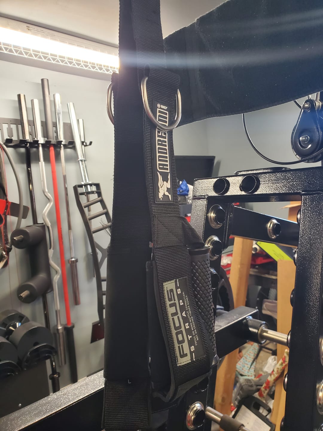 Customer photo review of ANDREONI FOCUS STRAPS ™ - Because your finger bones should not be the reason you don't reach muscle failure.
