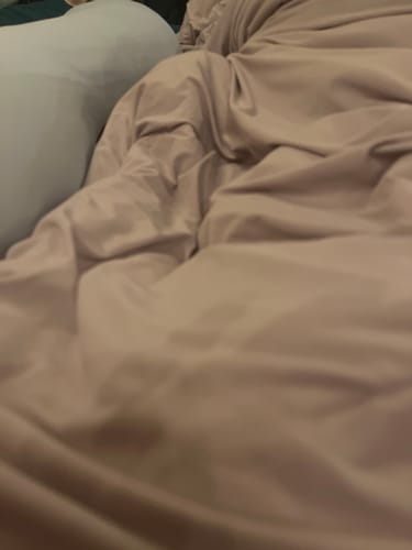 Customer photo review of CloudCool™ Cooling Comforter