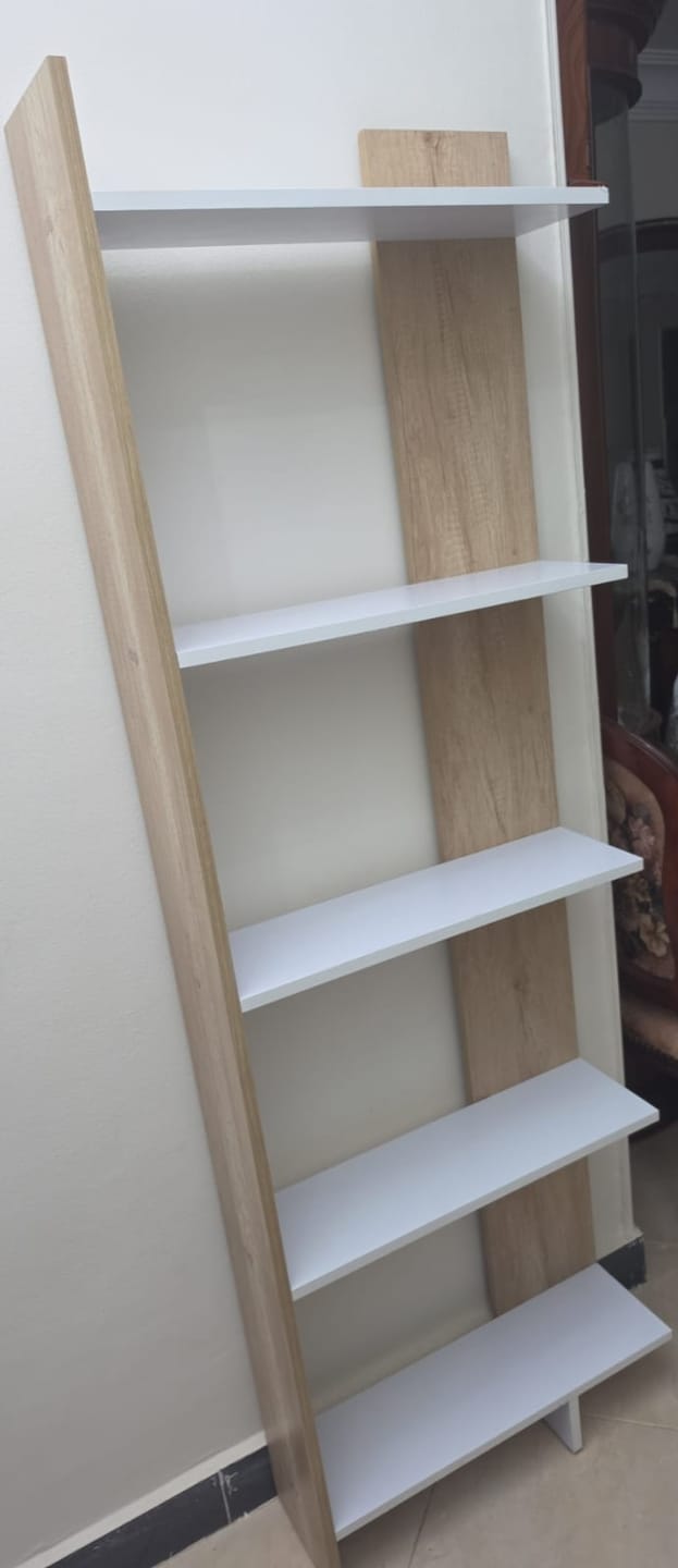 Customer photo review of Open book/accessories shelves