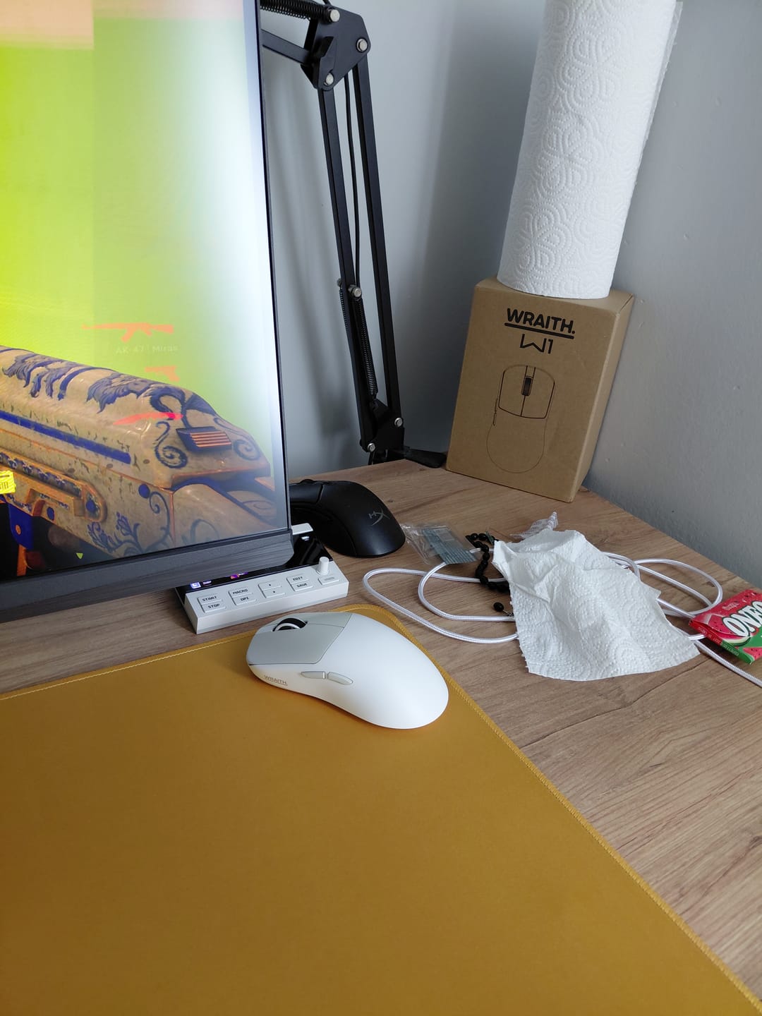 Customer photo review of Wraith W1 Wireless Mouse