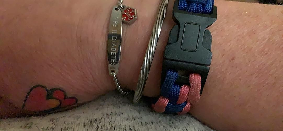 Customer photo review of Diabetes-Bewusstseins-Armband