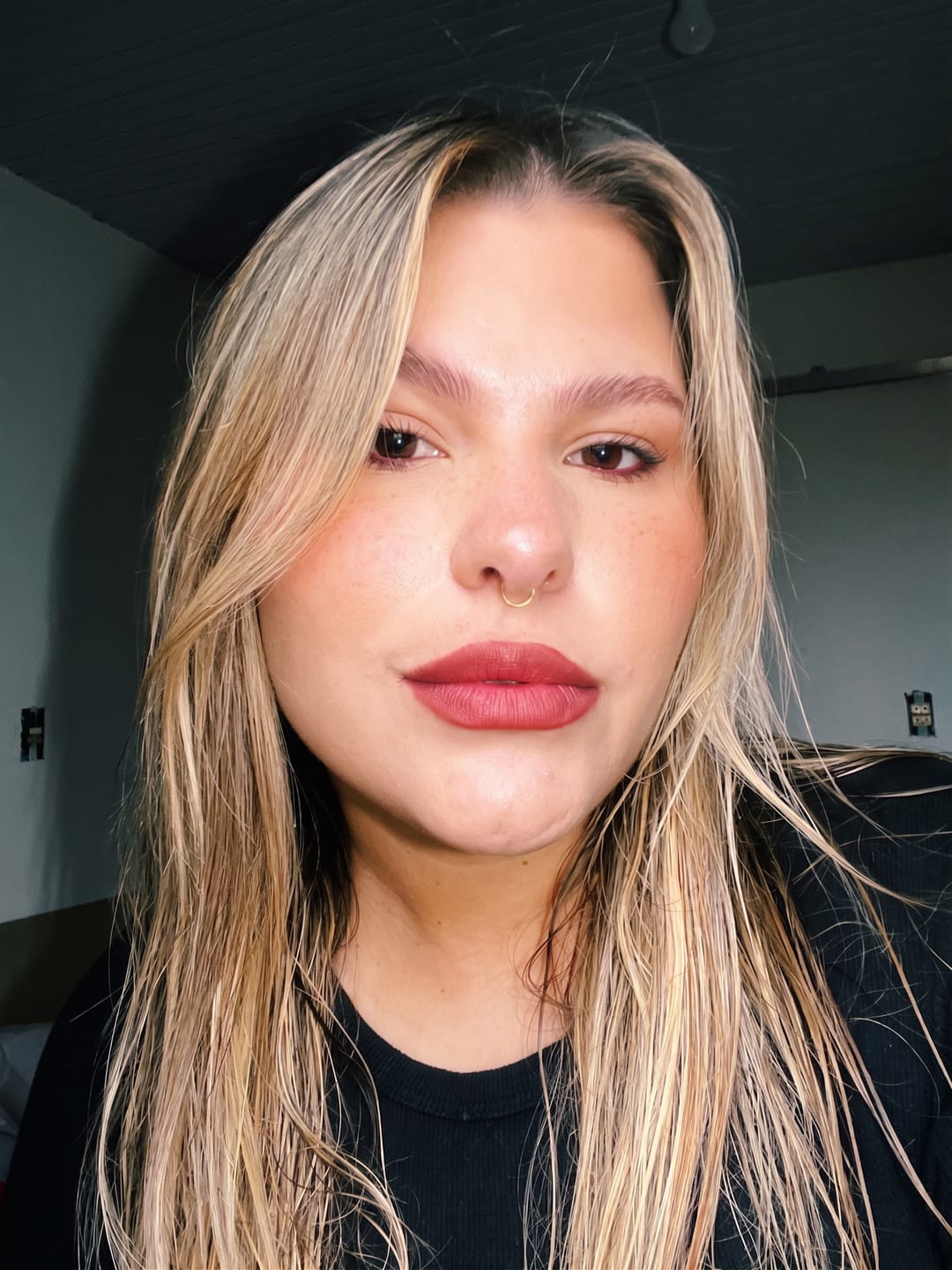 Customer photo review of Lapiseira Para Olhos Marrom – Cat Lovers – Vizzela