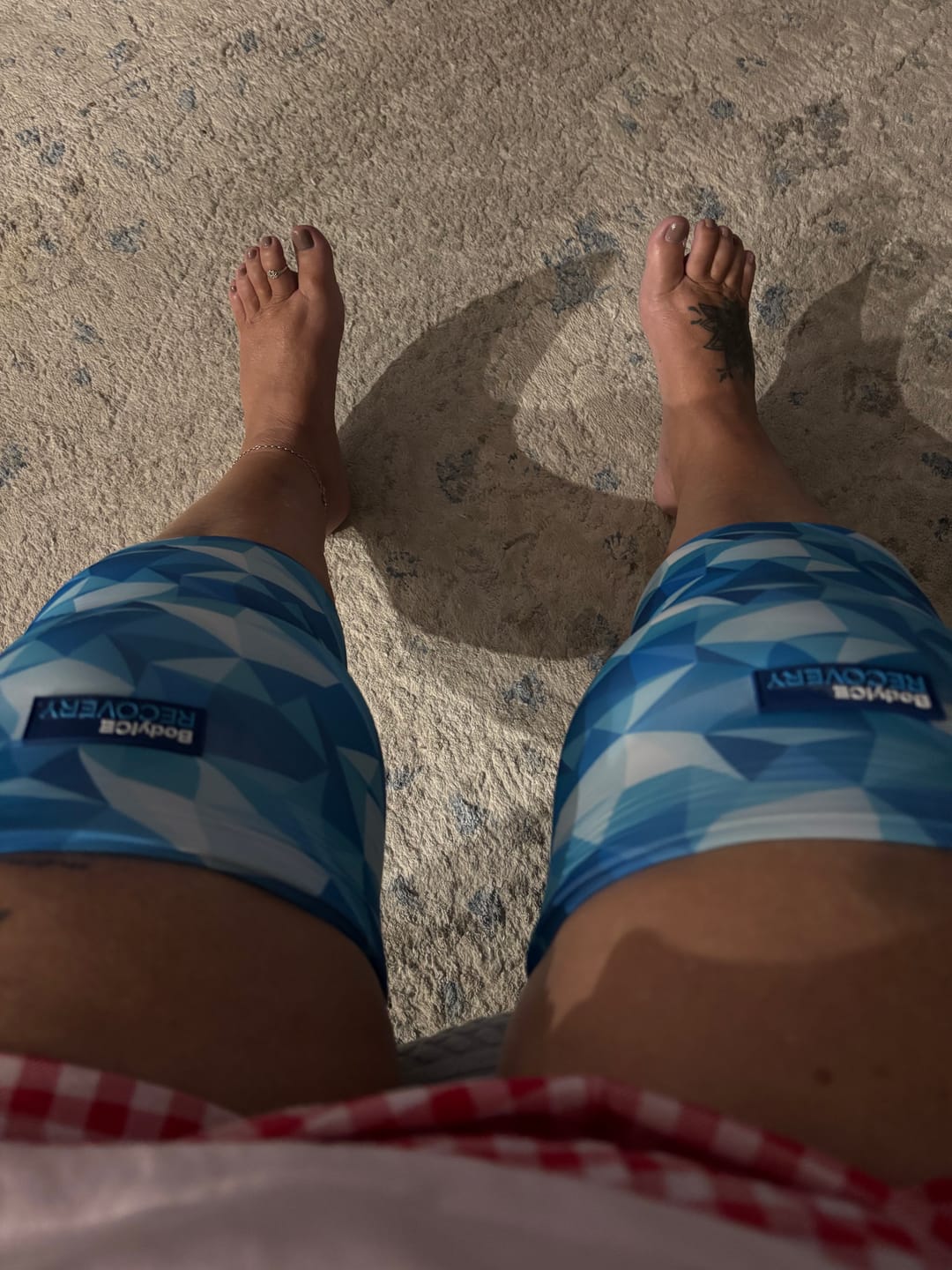 Customer photo review of Large Compression Gel Sleeve Duo