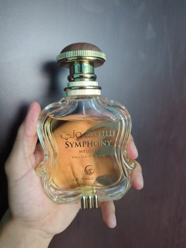 Reseña con foto de un cliente sobre Perfume Unisex Le Falcone Symphony Melody 100ml EDP