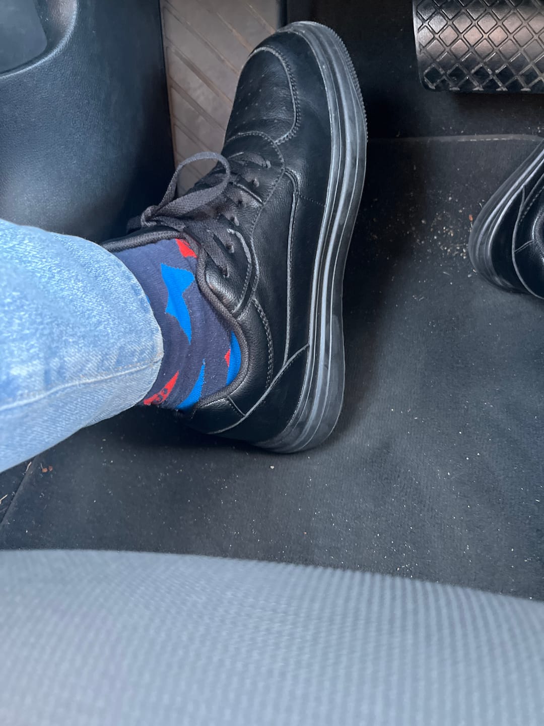 Customer photo review of ELEVATESHOES CASUAL ALL BLACK