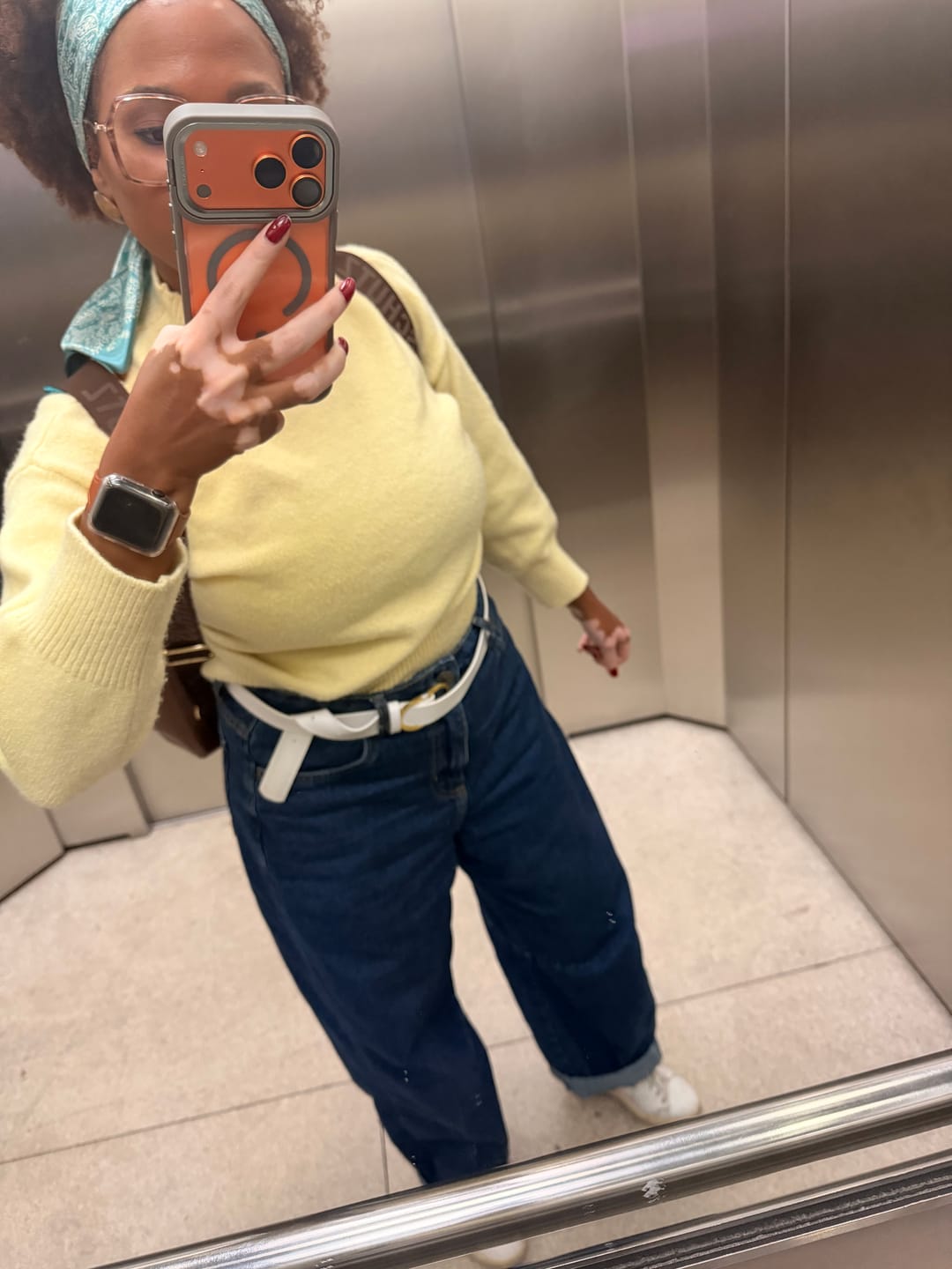 Customer photo review of Calça Jeans Balloon Baobá Azul Escuro