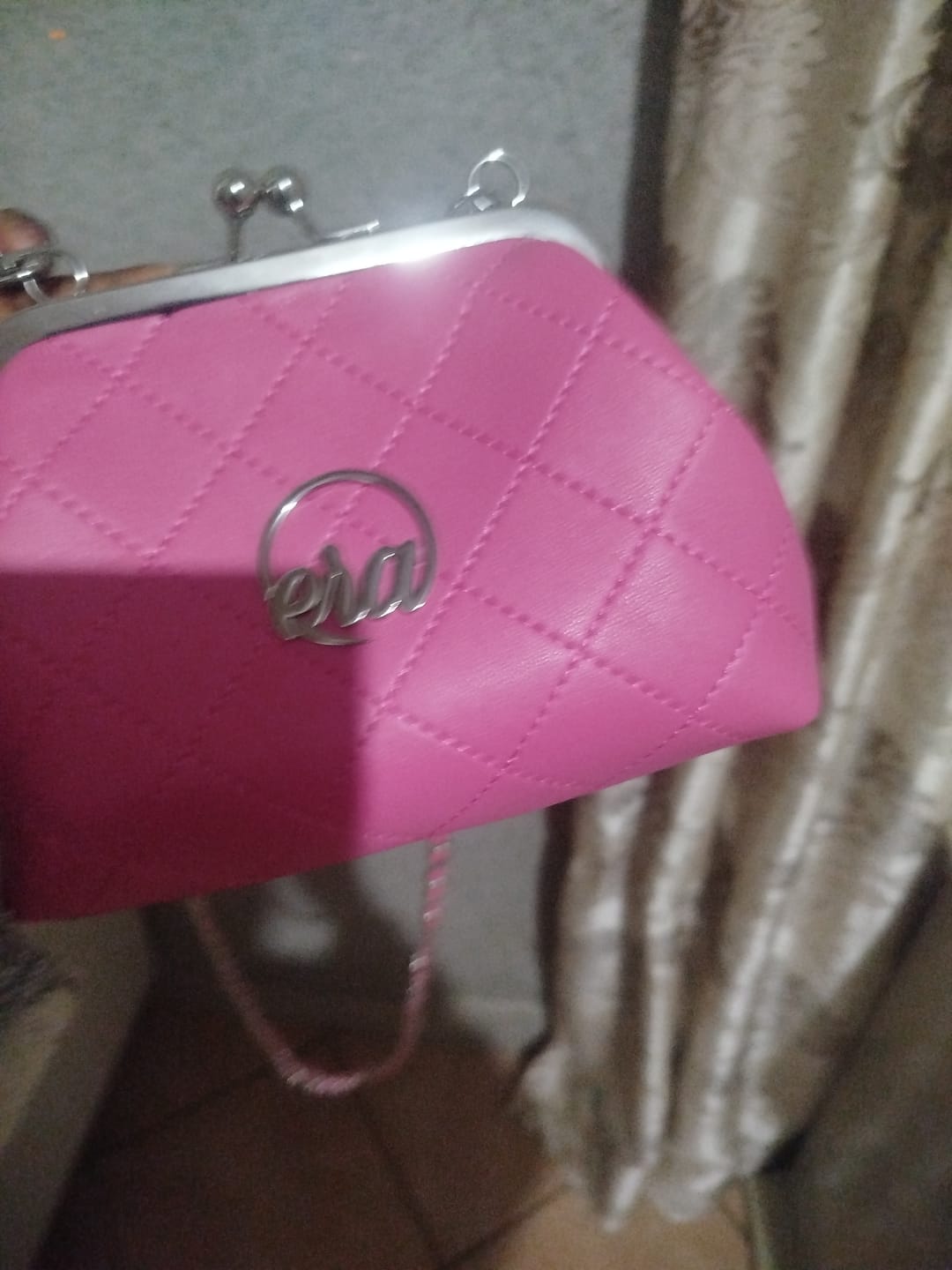 Customer photo review of ERA Mini Kisslock Chain Bag – Pink