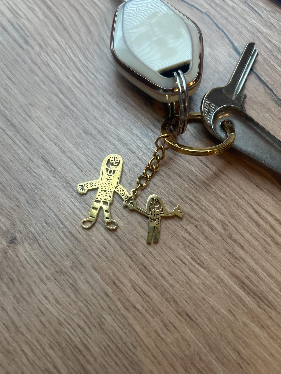 Customer photo review of Persönliche Kinderzeichnung als Halskette oder Anhänger