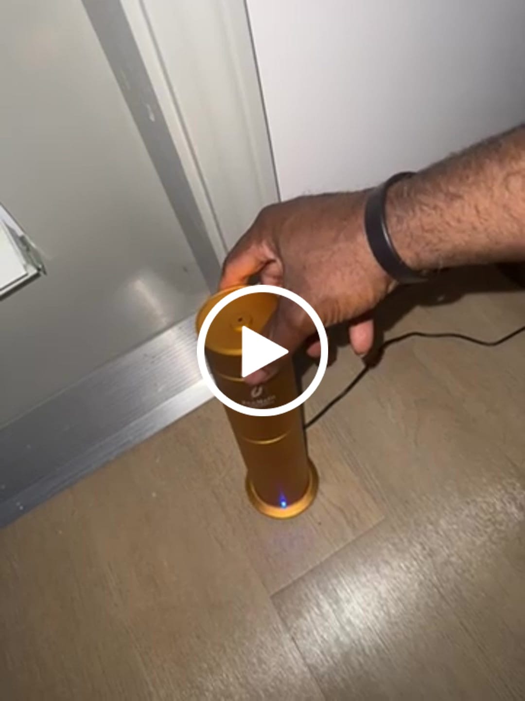 Customer video review of Luxe Collection Essential Aroma Oils