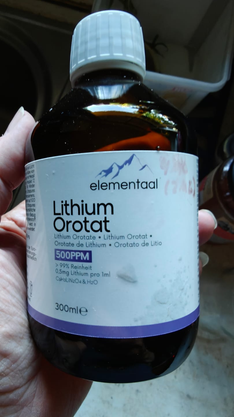 Customer photo review of Elementaal® Lithium Orotat | inkl. Dosierspritze, Messbecher & Pipette