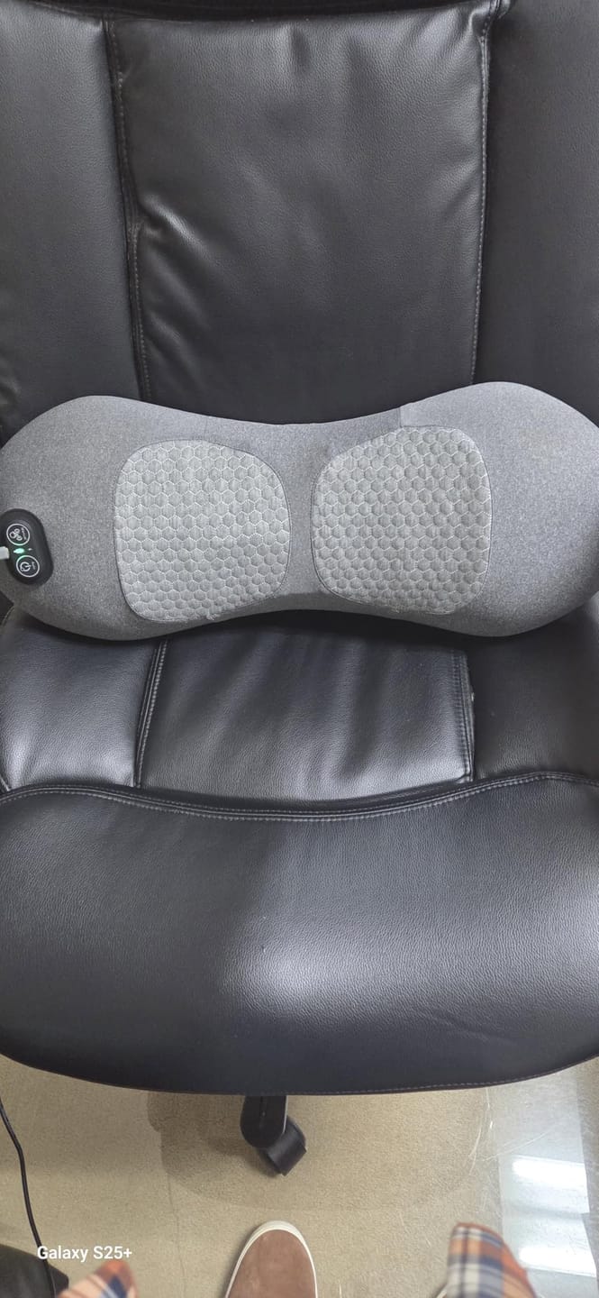 Customer photo review of ORTHEVIA OrthoVital™ Pro 3-in-1 Back Massager