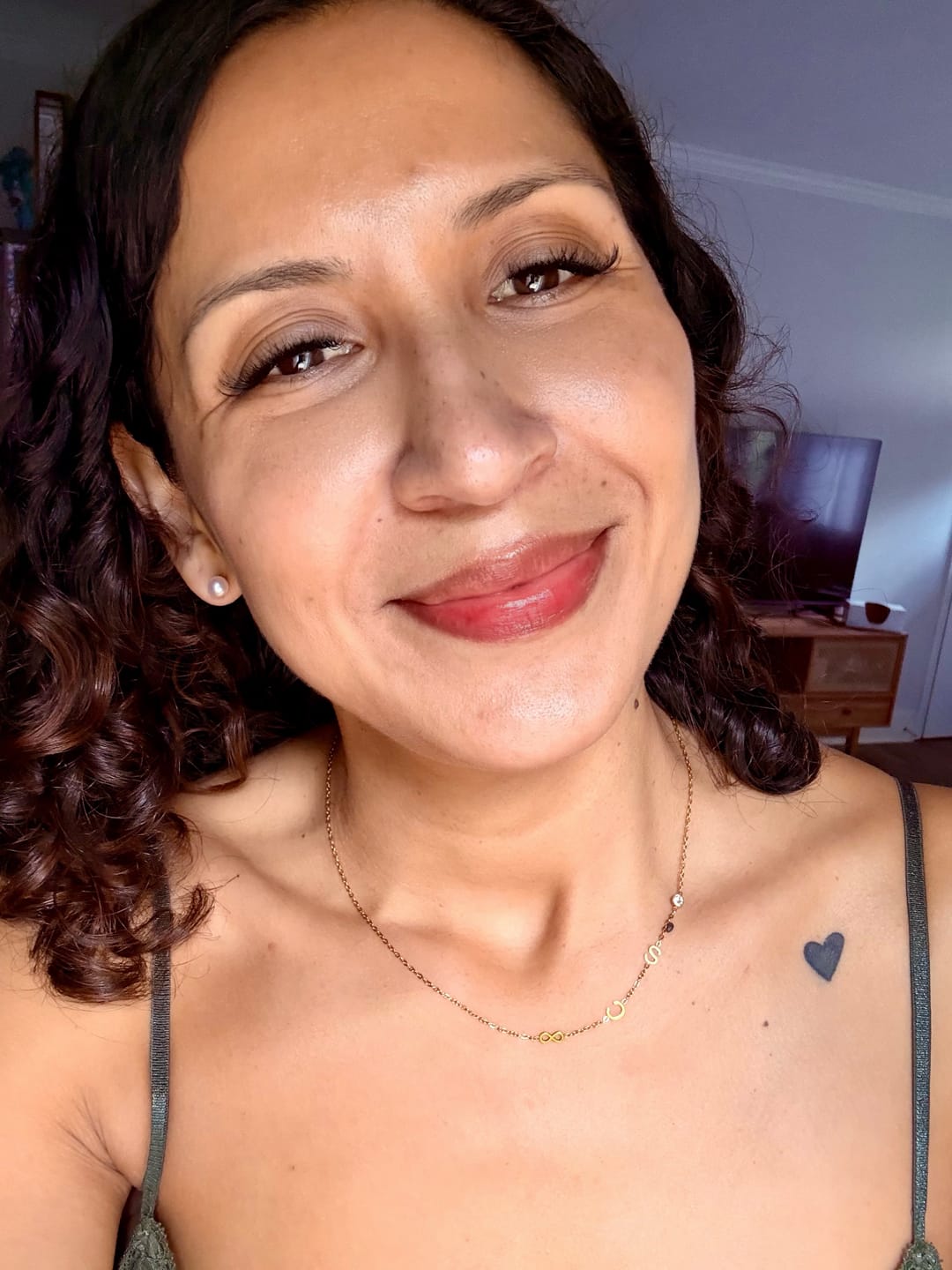 Customer photo review of Personalized Sideway Initial Necklace 18K Best Seller
