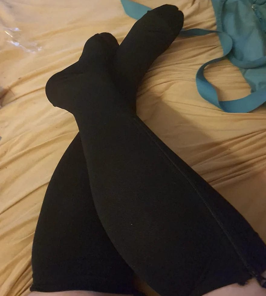 Customer photo review of ZipSock - גרבי לחץ ללא מאמץ