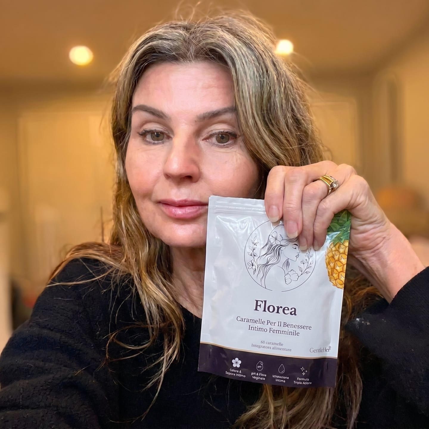 Customer photo review of Florea® | La Formula Completa per Riequilibrare la Flora Intima in 14 Giorni